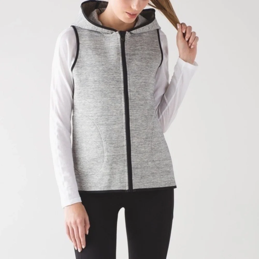 Lululemon Reversible Insculpt Vest 51060